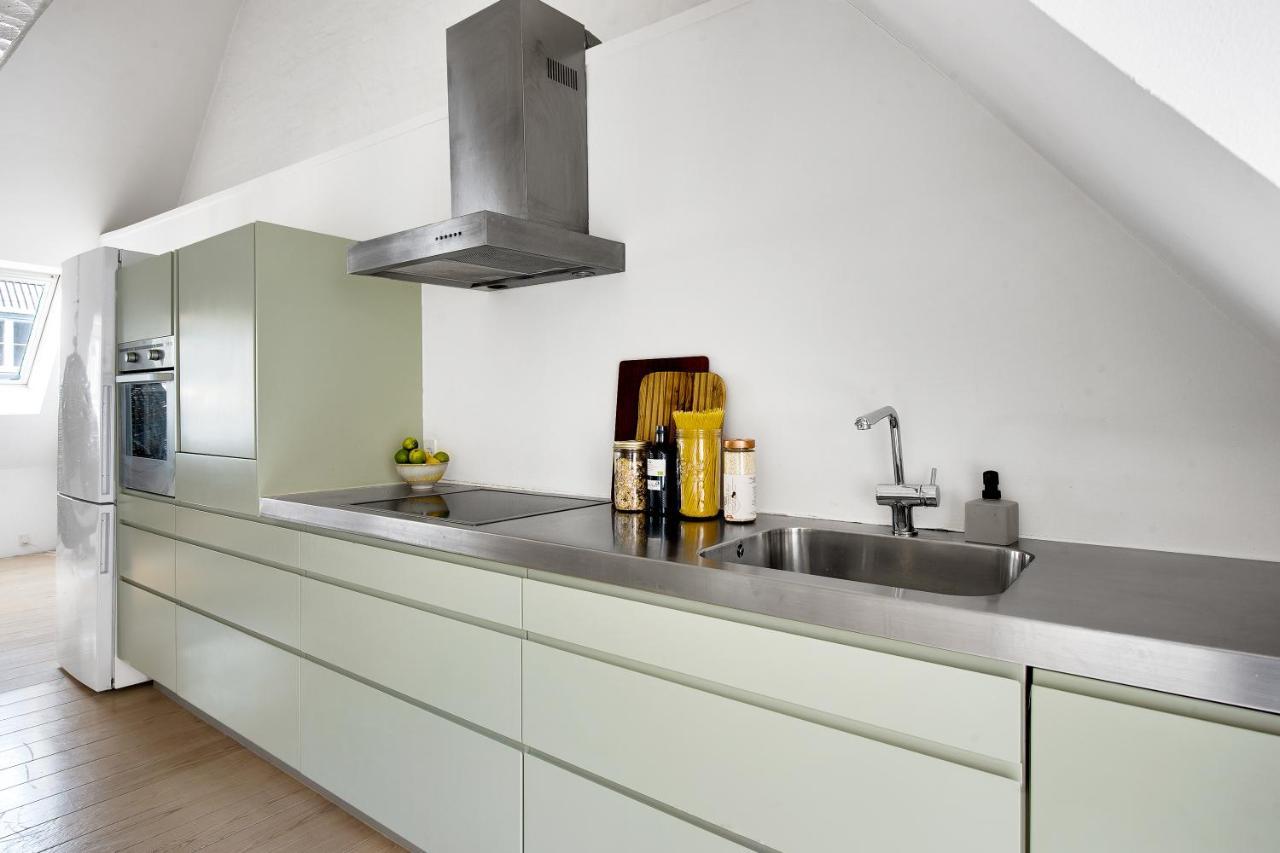 Sanders Main - Endearing Two-Bedroom Duplex Apartment With A Balcony Next To Magical Nyhavn Copenhagen Exterior photo